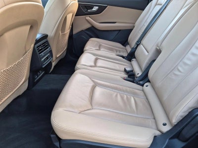 2023 Audi Q7 Premium 45 TFSI quattro