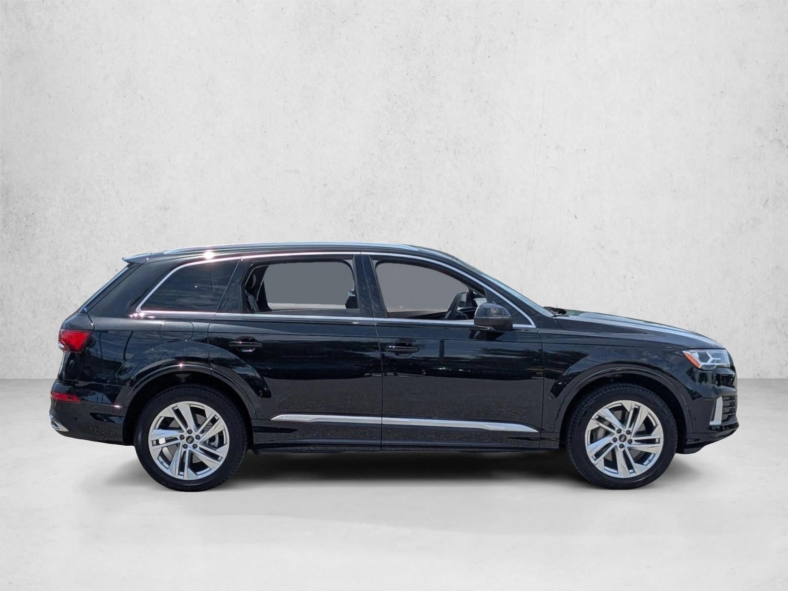 2023 Audi Q7 Premium 45 TFSI quattro
