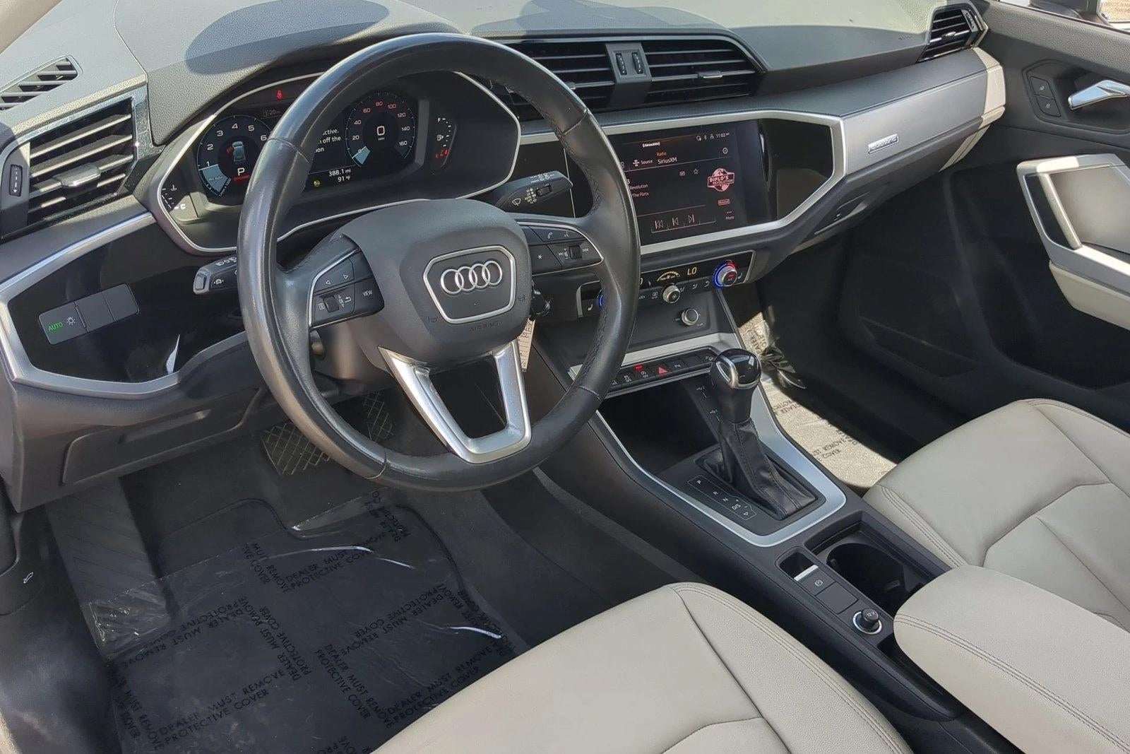2022 Audi Q3 Premium 40 TFSI quattro