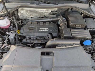 2018 Audi Q3 2.0 TFSI Premium FWD