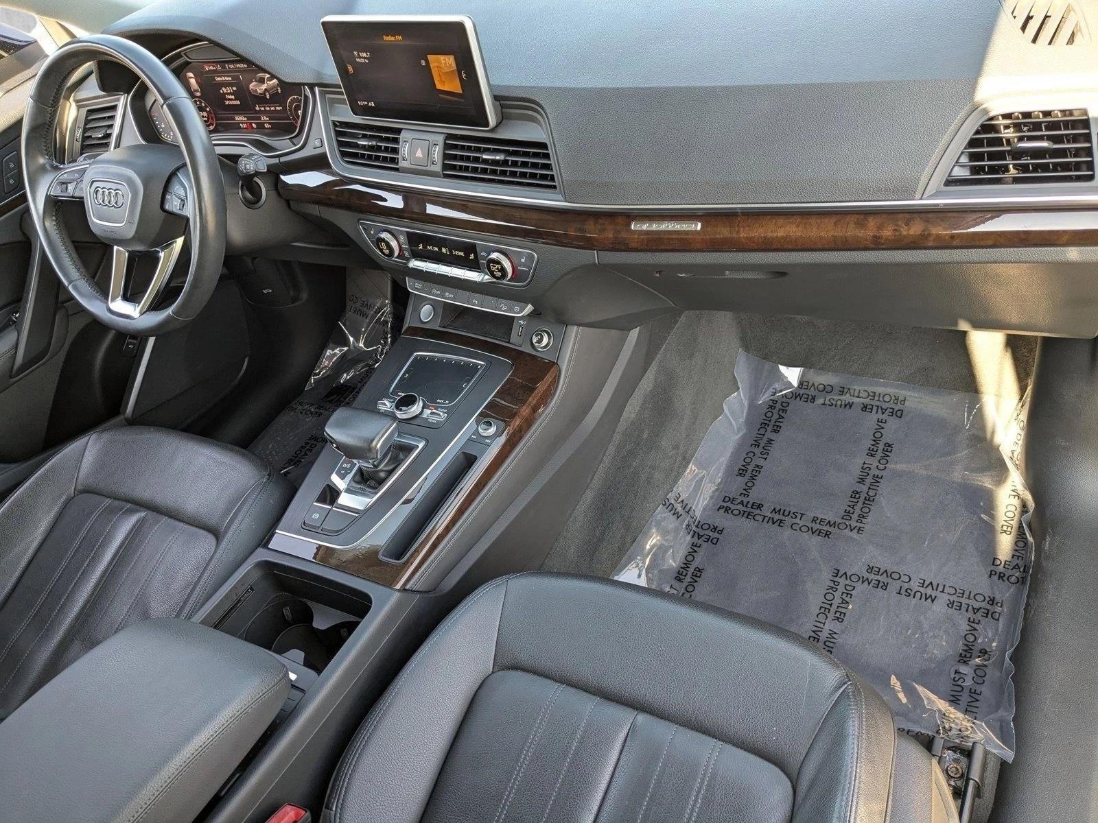 2019 Audi Q5 Premium Plus 45 TFSI quattro