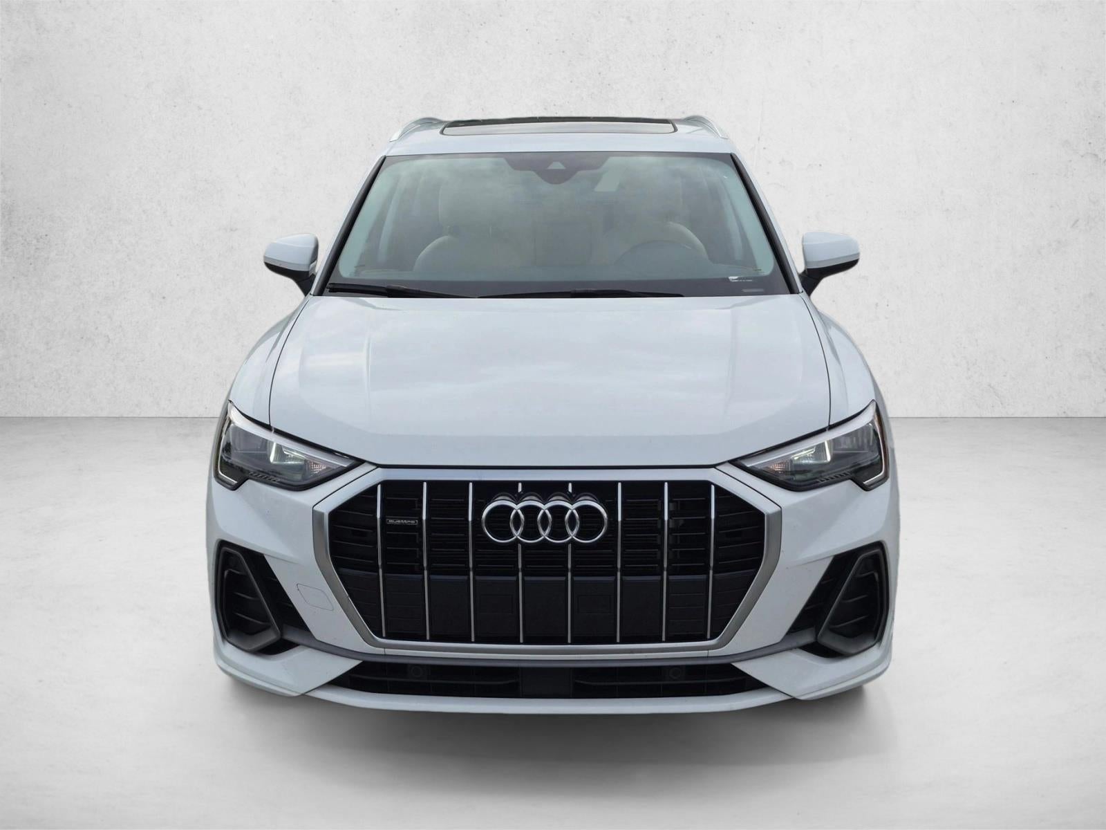 2022 Audi Q3 S line Premium 45 TFSI quattro
