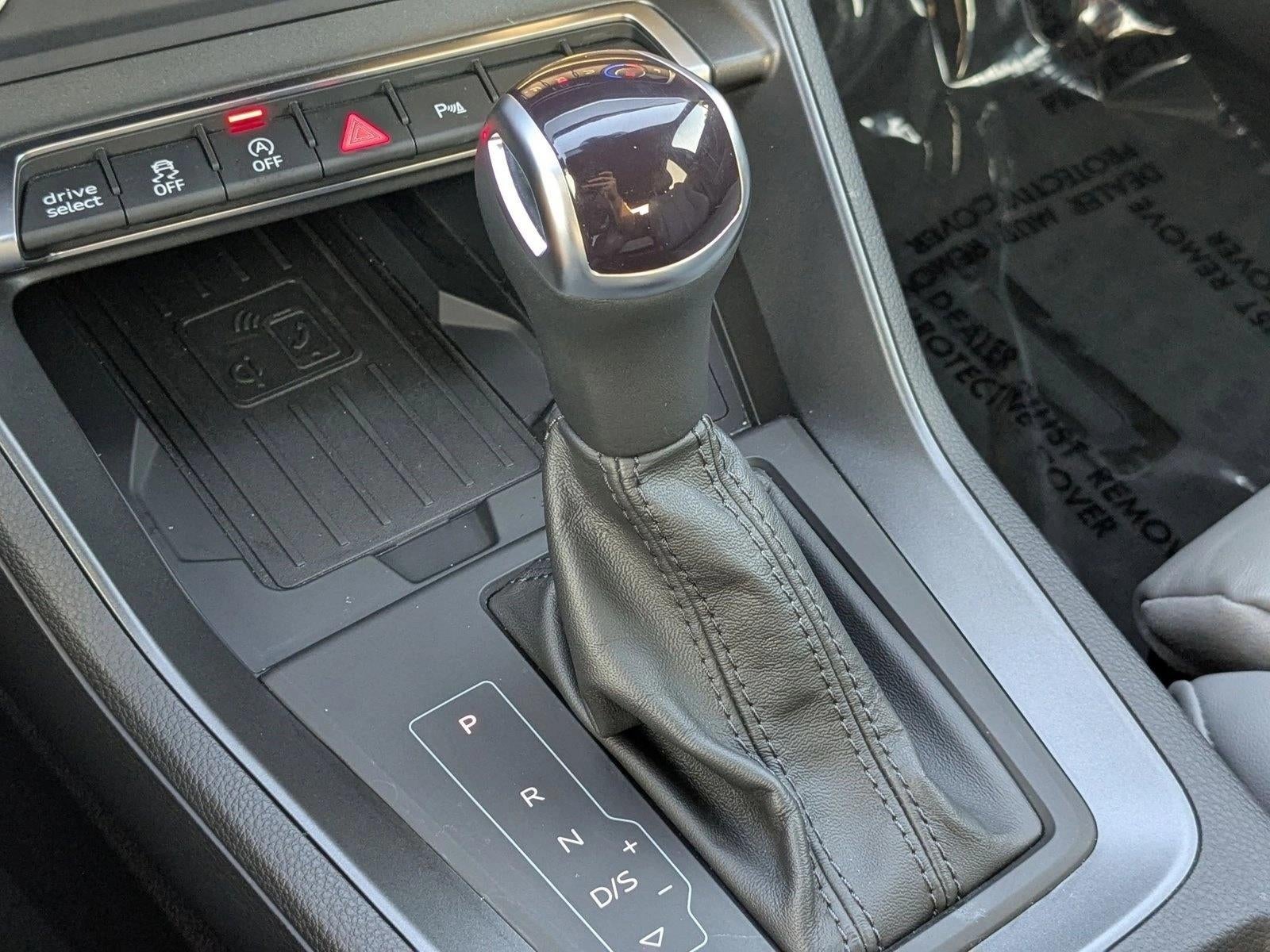 2024 Audi Q3 S line Premium Plus 45 TFSI quattro