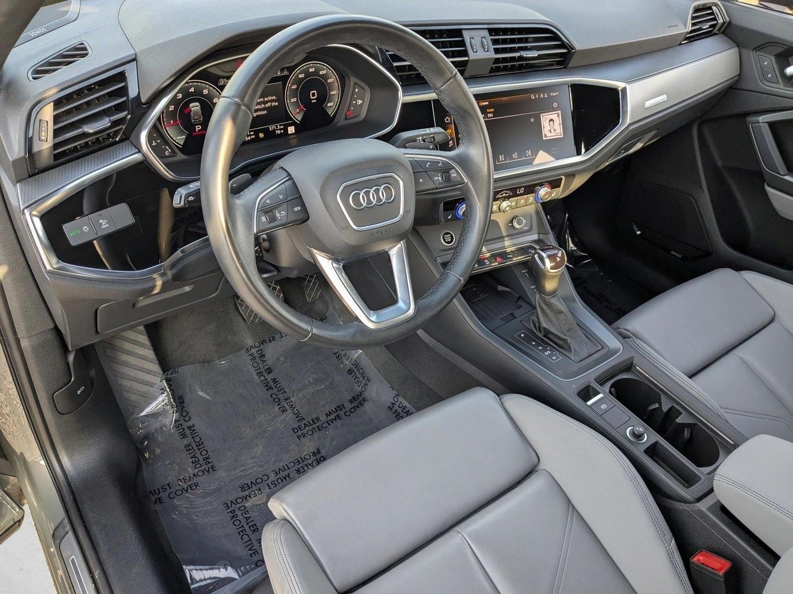 2024 Audi Q3 S line Premium Plus 45 TFSI quattro