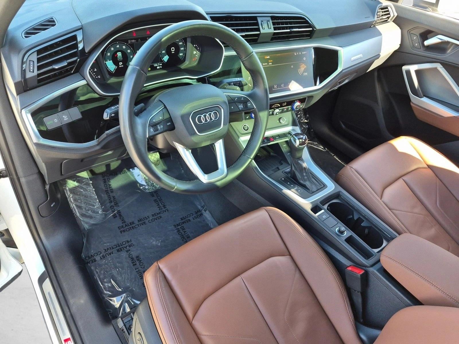 2024 Audi Q3 S line Premium Plus 45 TFSI quattro
