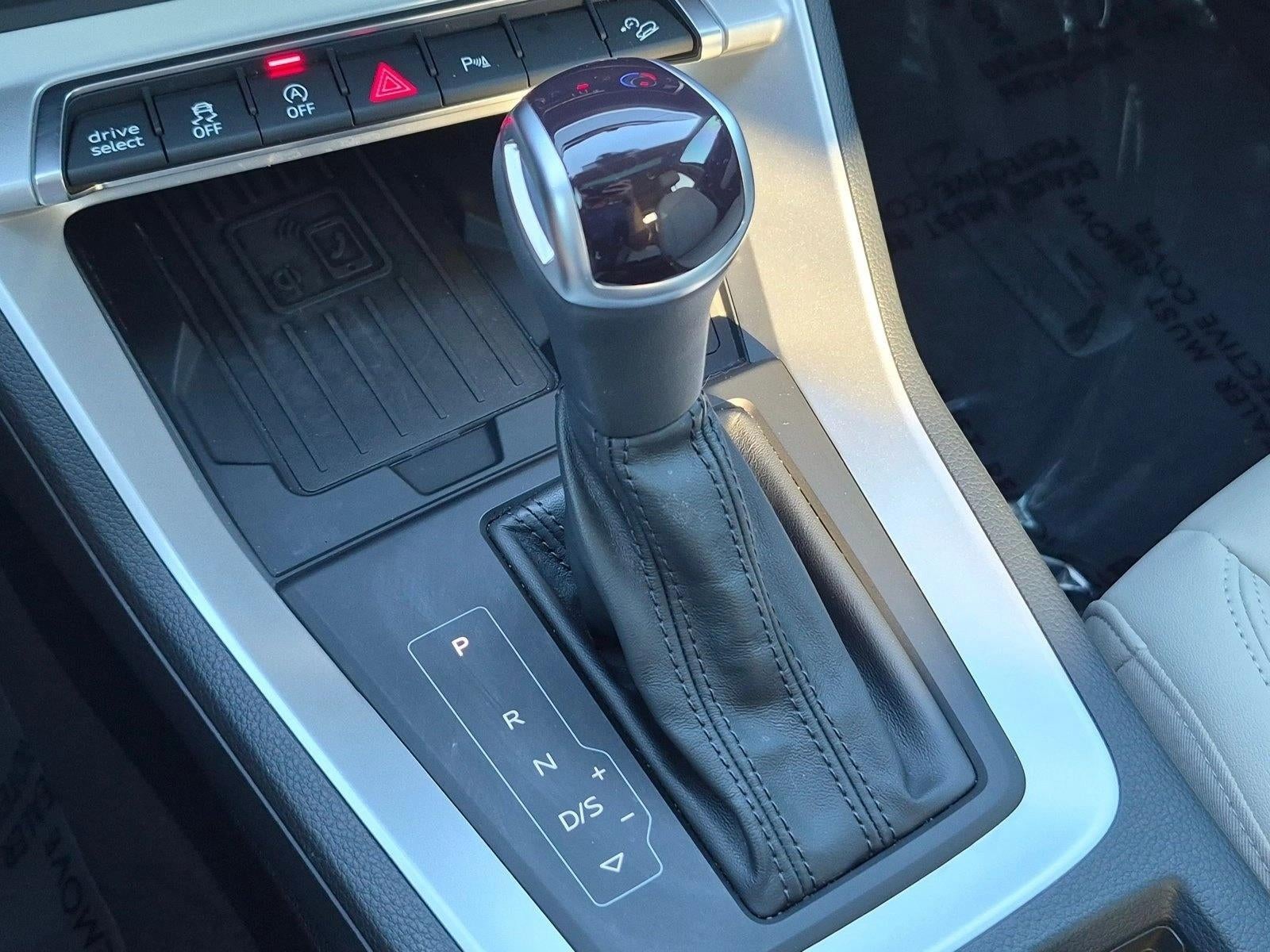 2024 Audi Q3 S line Premium Plus 45 TFSI quattro