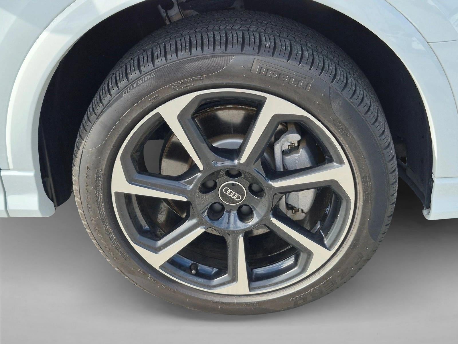2025 Audi Q3 S line Premium Plus 45 TFSI quattro
