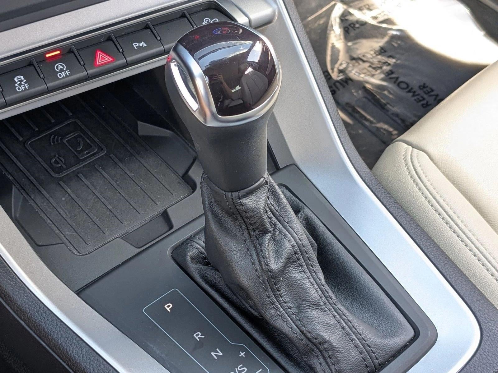 2024 Audi Q3 S line Premium Plus 45 TFSI quattro