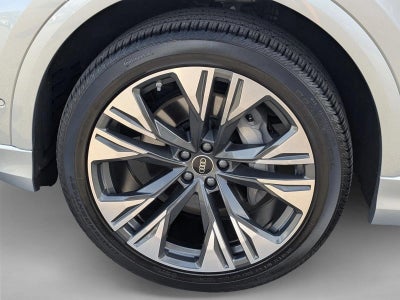 2025 Audi Q8 Premium Plus 55 TFSI quattro