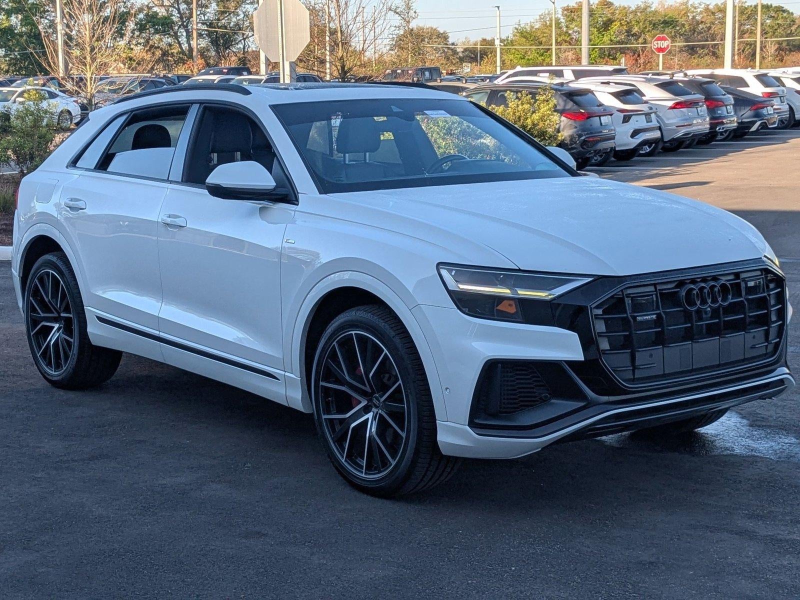 2022 Audi Q8 Premium Plus 55 TFSI quattro