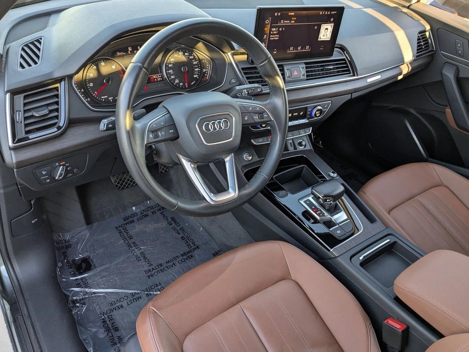 2022 Audi Q5 S line Premium 45 TFSI quattro