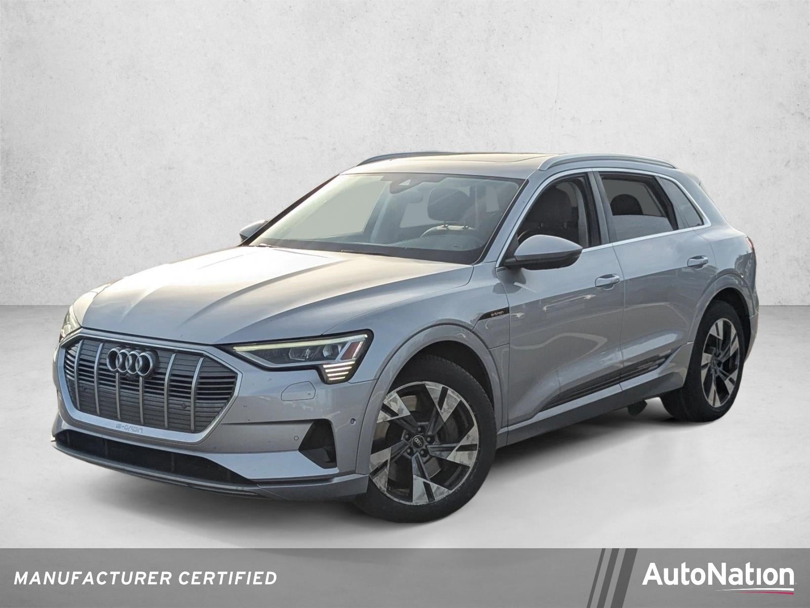 2022 Audi e-tron Premium Plus quattro