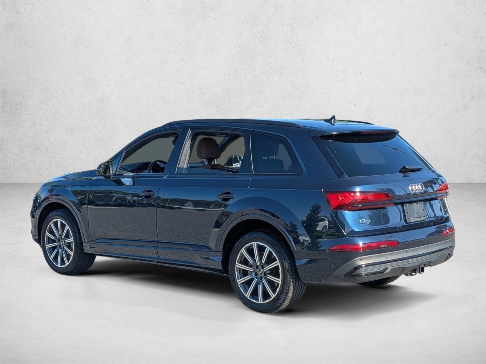 2023 Audi Q7 Premium Plus 45 TFSI quattro