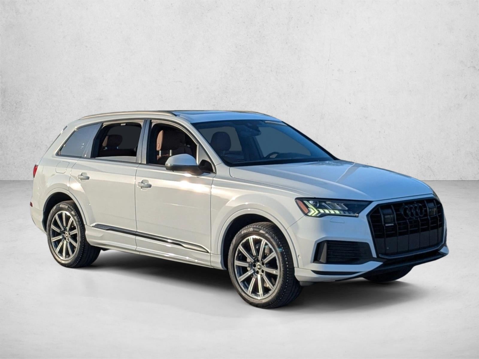 2023 Audi Q7 Premium Plus 45 TFSI quattro