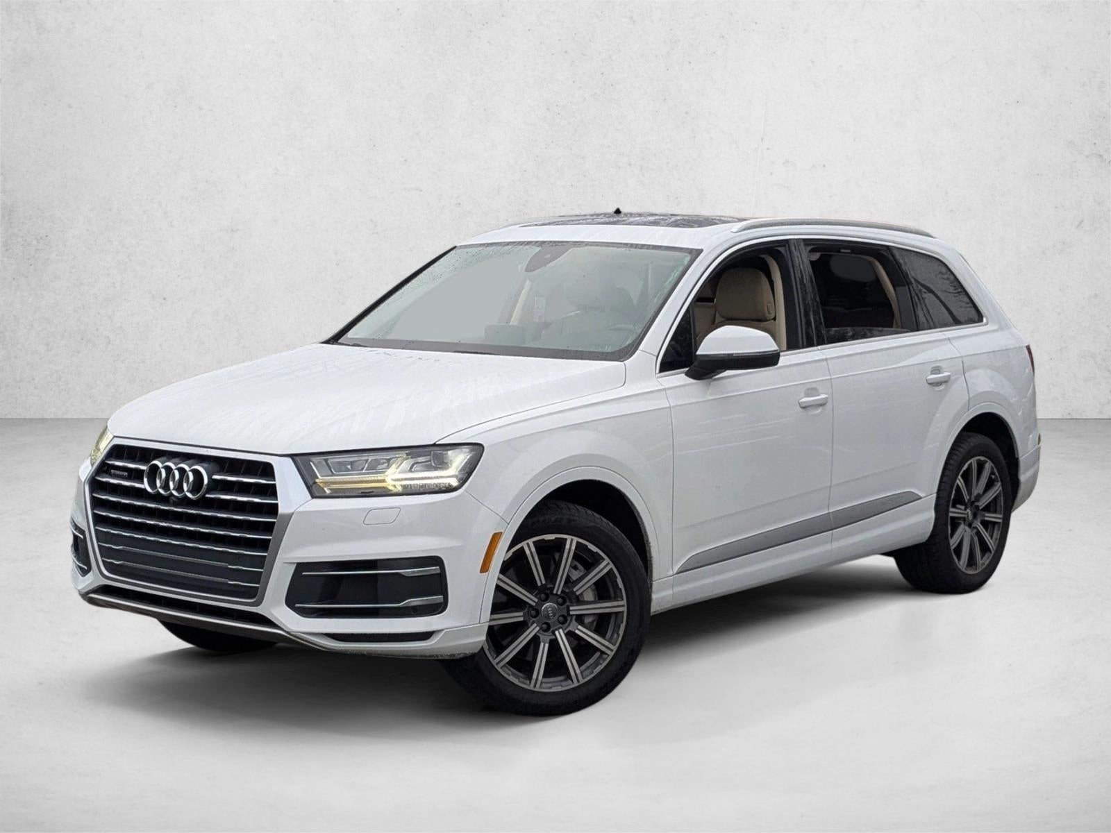 2019 Audi Q7 Premium Plus 45 TFSI quattro