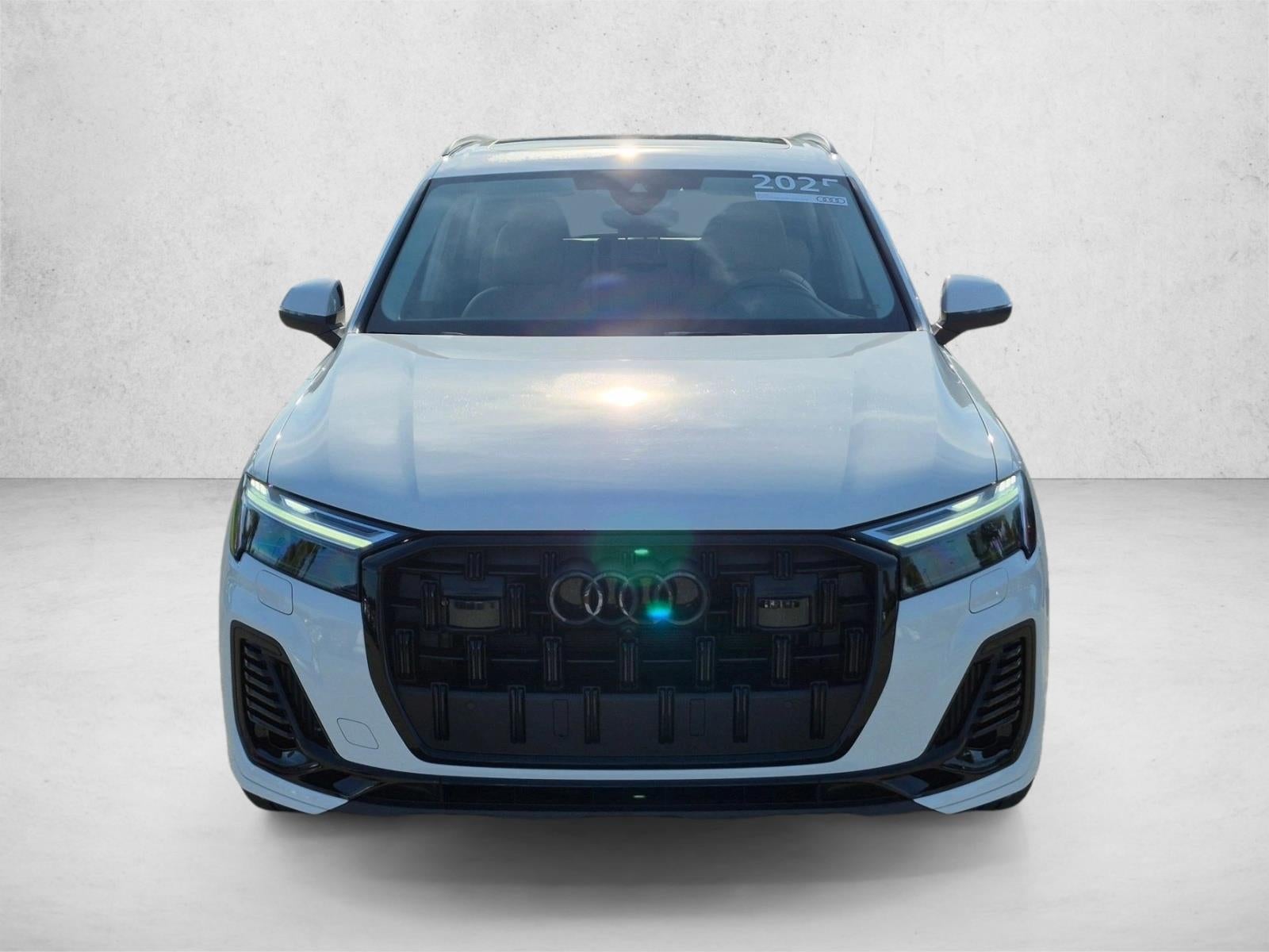2025 Audi Q7 Premium Plus 55 TFSI quattro