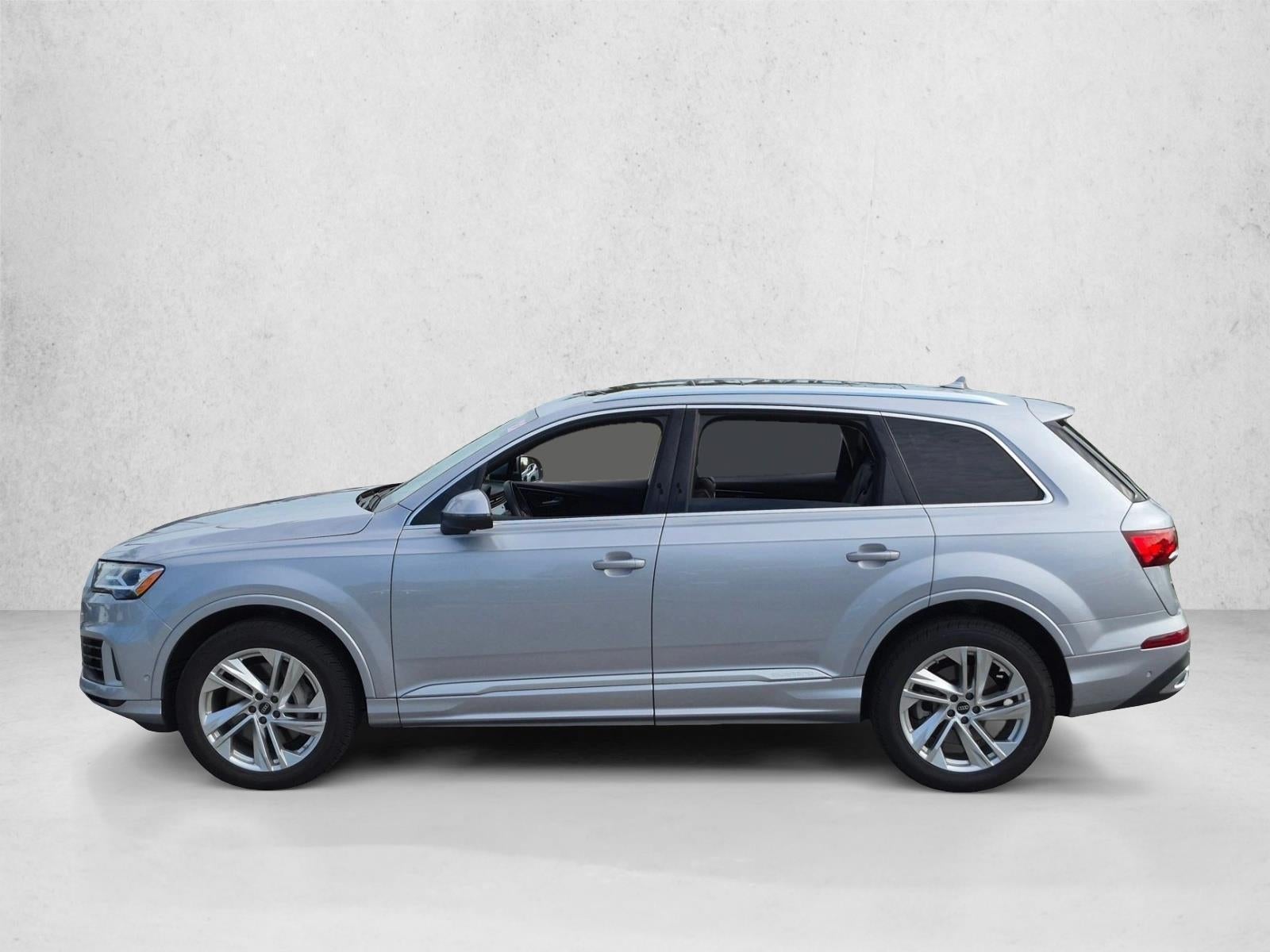 2022 Audi Q7 Premium Plus 55 TFSI quattro