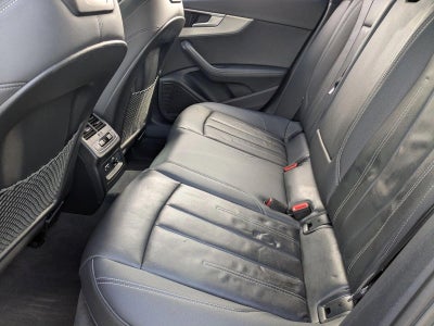 2023 Audi A4 Sedan S line Prestige 45 TFSI quattro