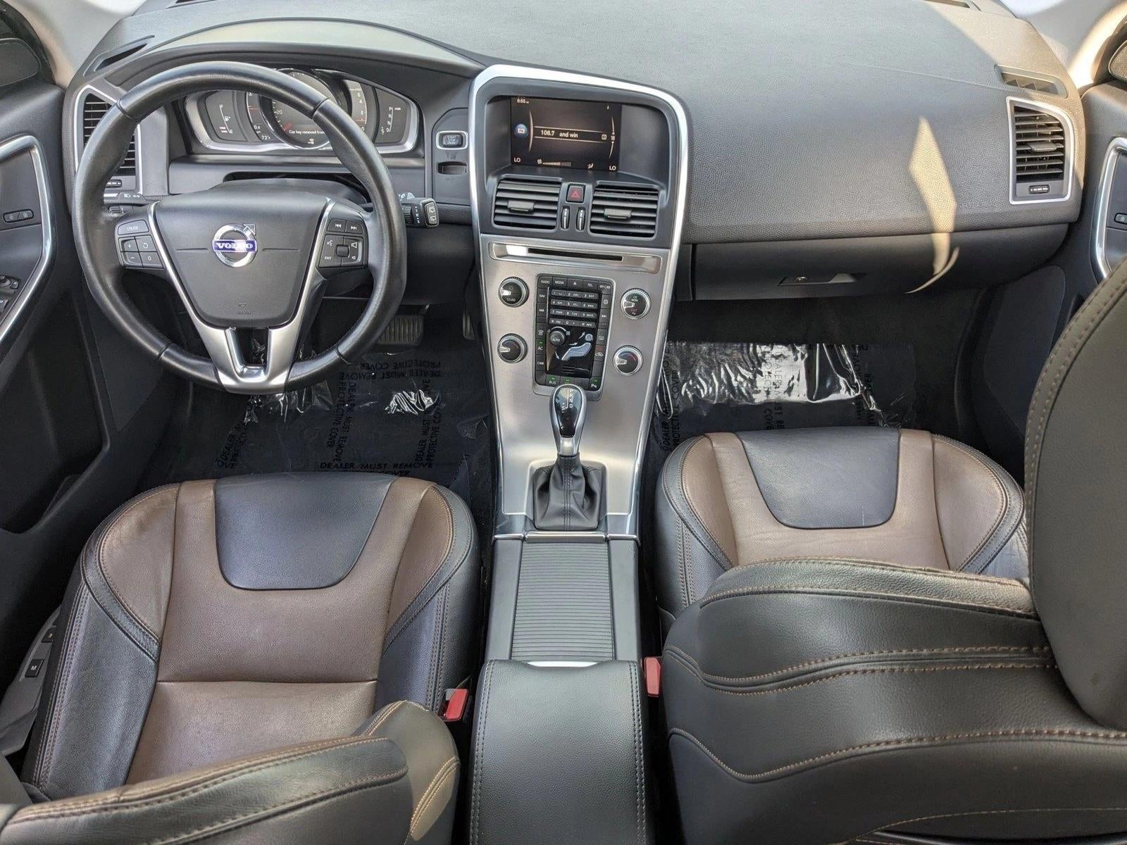 2017 Volvo XC60 T6 AWD Dynamic