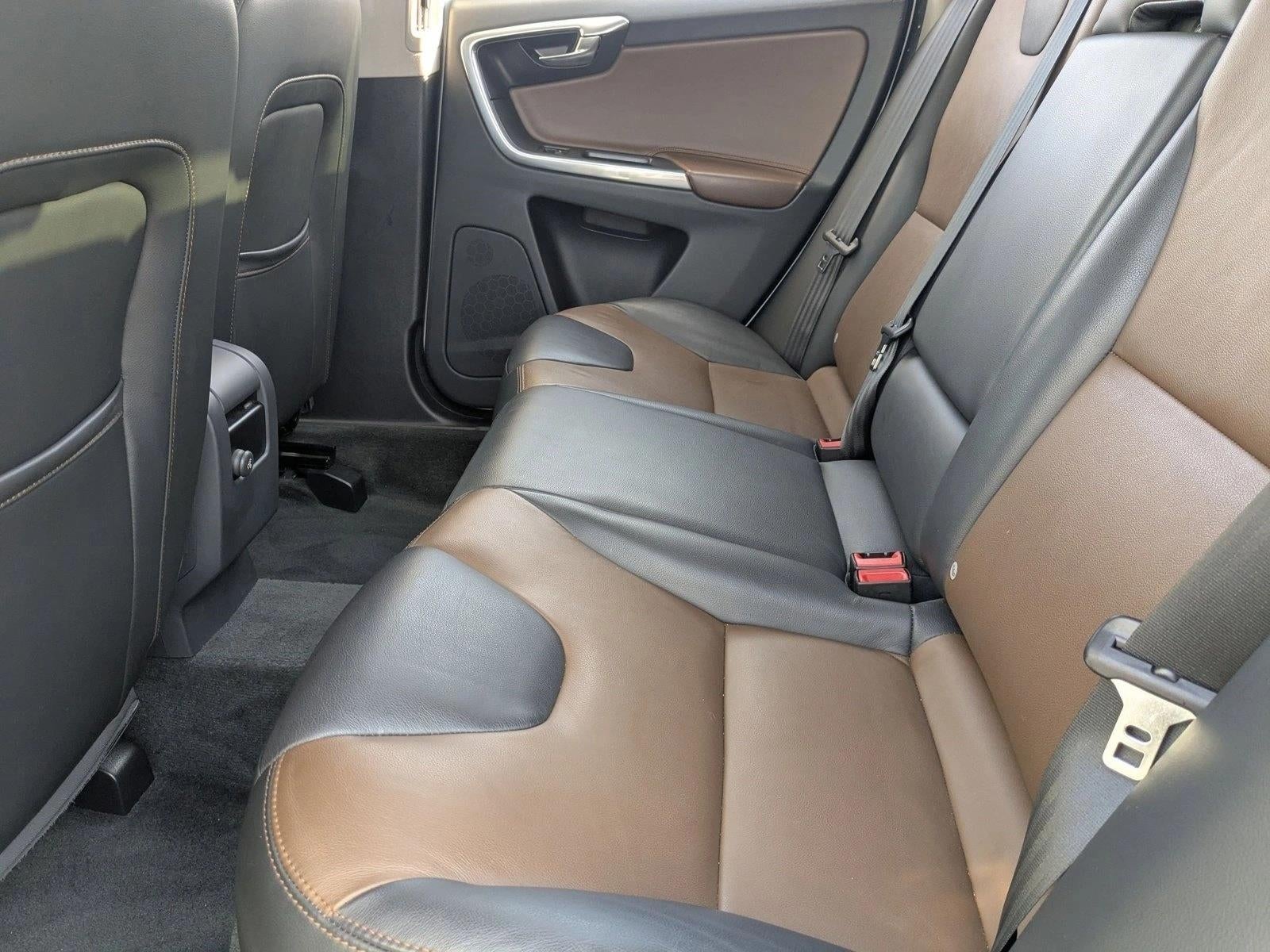 2017 Volvo XC60 T6 AWD Dynamic