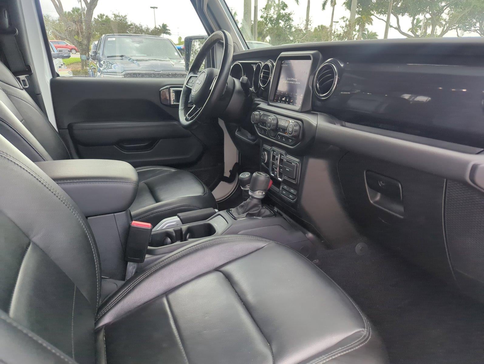 2021 Jeep Wrangler Unlimited Sahara Altitude 4x4