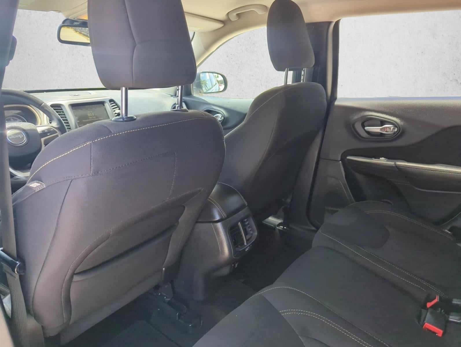 2016 Jeep Cherokee FWD 4dr Latitude