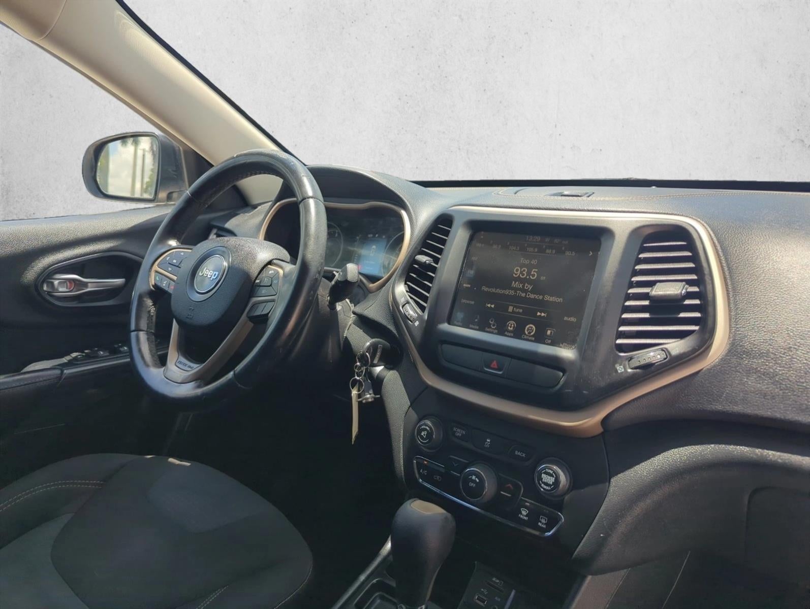 2016 Jeep Cherokee FWD 4dr Latitude