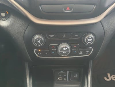 2017 Jeep Cherokee Limited FWD