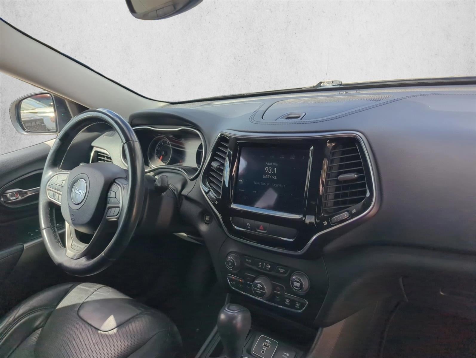 2020 Jeep Cherokee Limited FWD