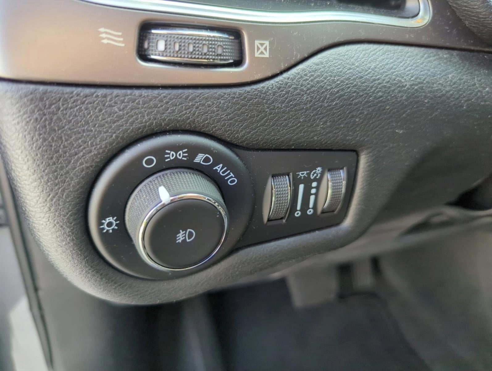 2021 Jeep Cherokee Latitude Lux FWD