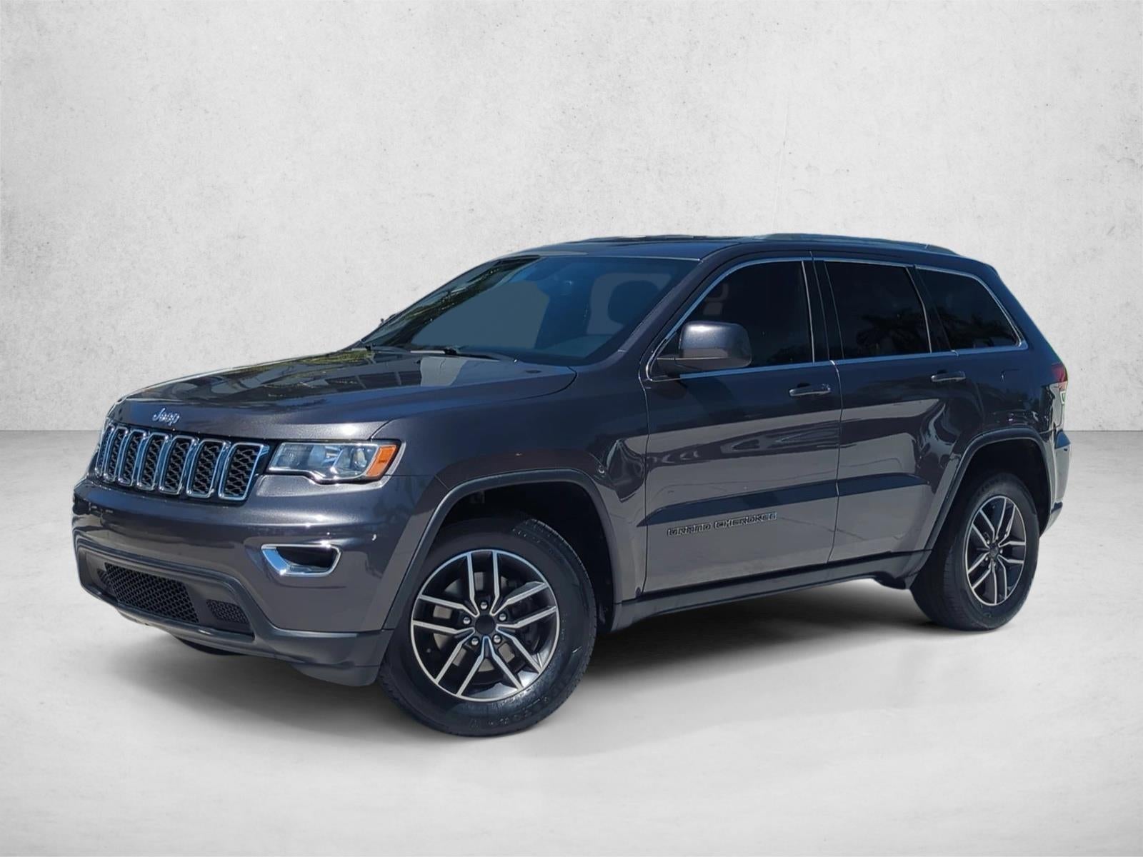 2020 Jeep Grand Cherokee Laredo E 4x2