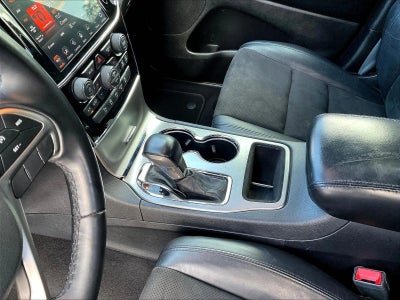 2020 Jeep Grand Cherokee Laredo E 4x2