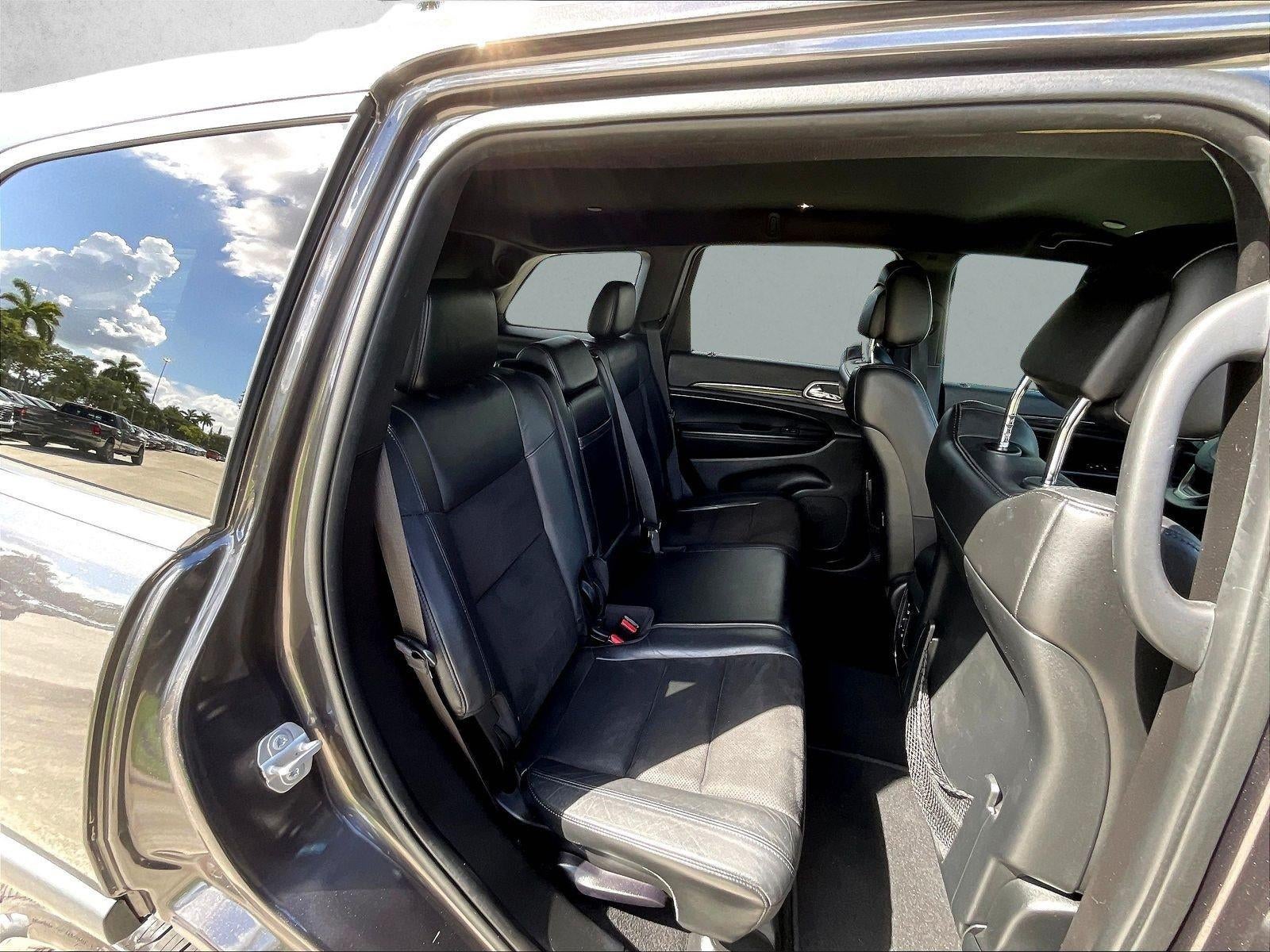 2020 Jeep Grand Cherokee Laredo E 4x2