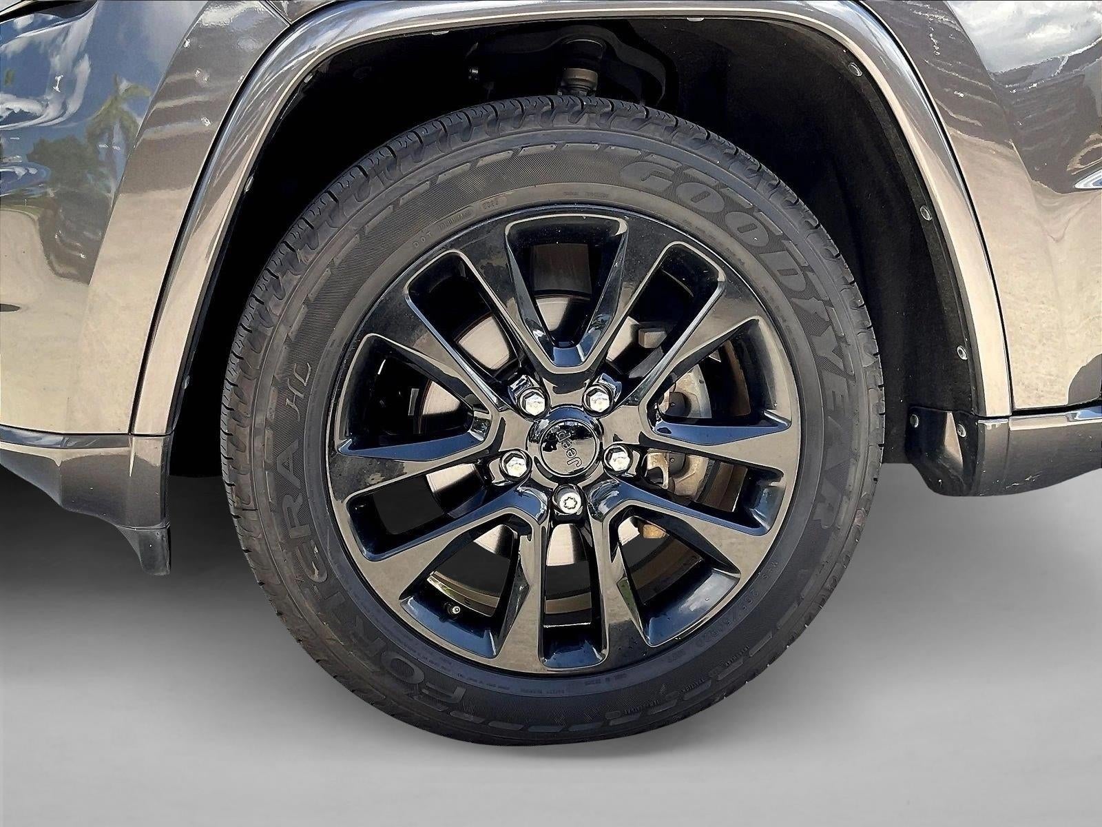 2018 Jeep Grand Cherokee Altitude 4x2 *Ltd Avail*