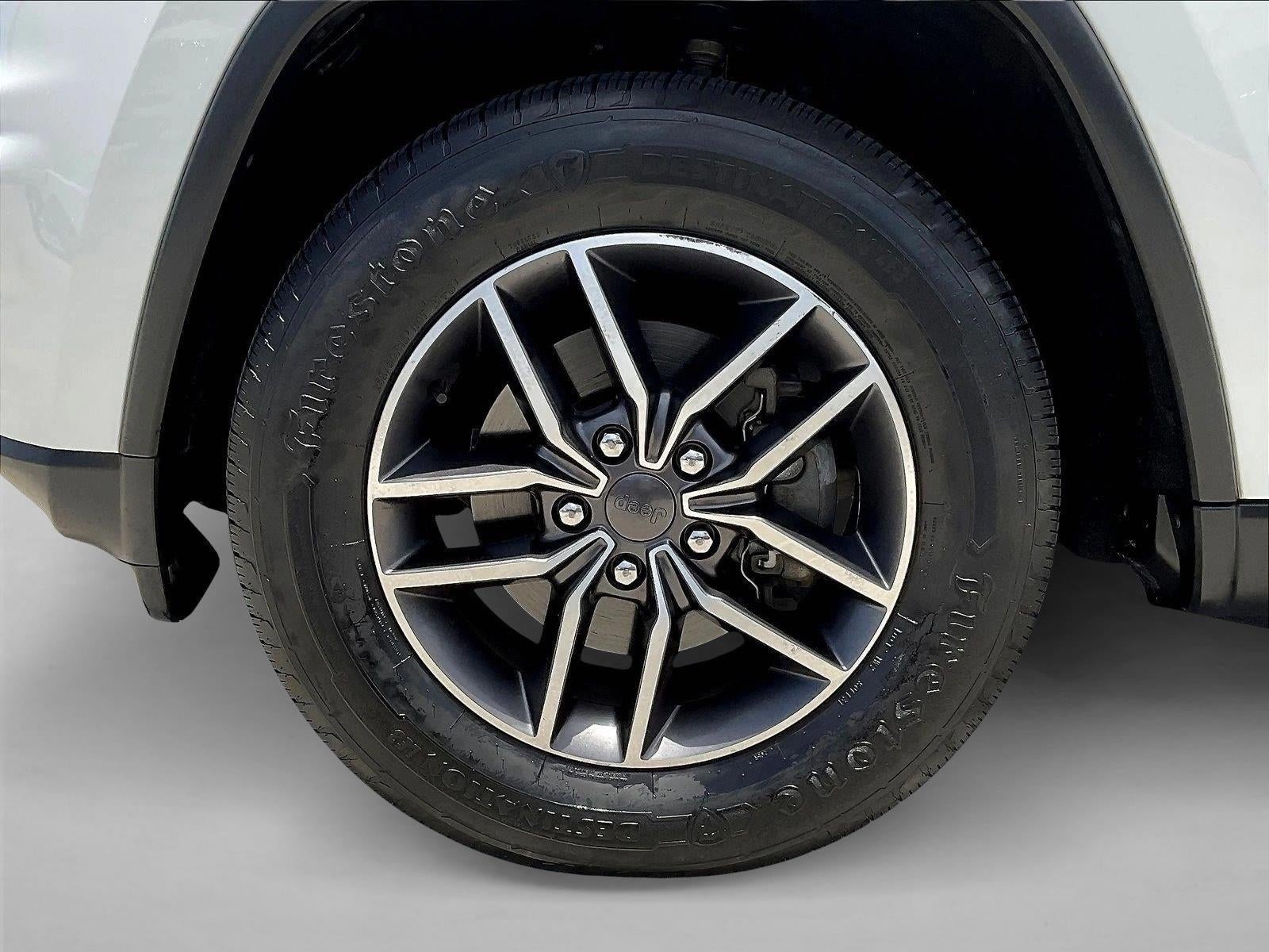 2020 Jeep Grand Cherokee Laredo E 4x2