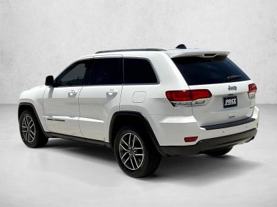 2020 Jeep Grand Cherokee Laredo E 4x2