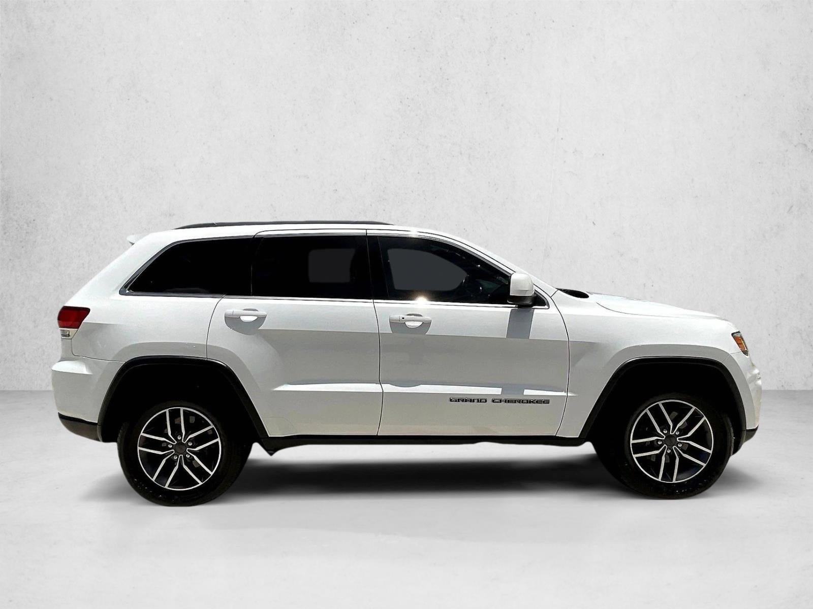 2020 Jeep Grand Cherokee Laredo E 4x2
