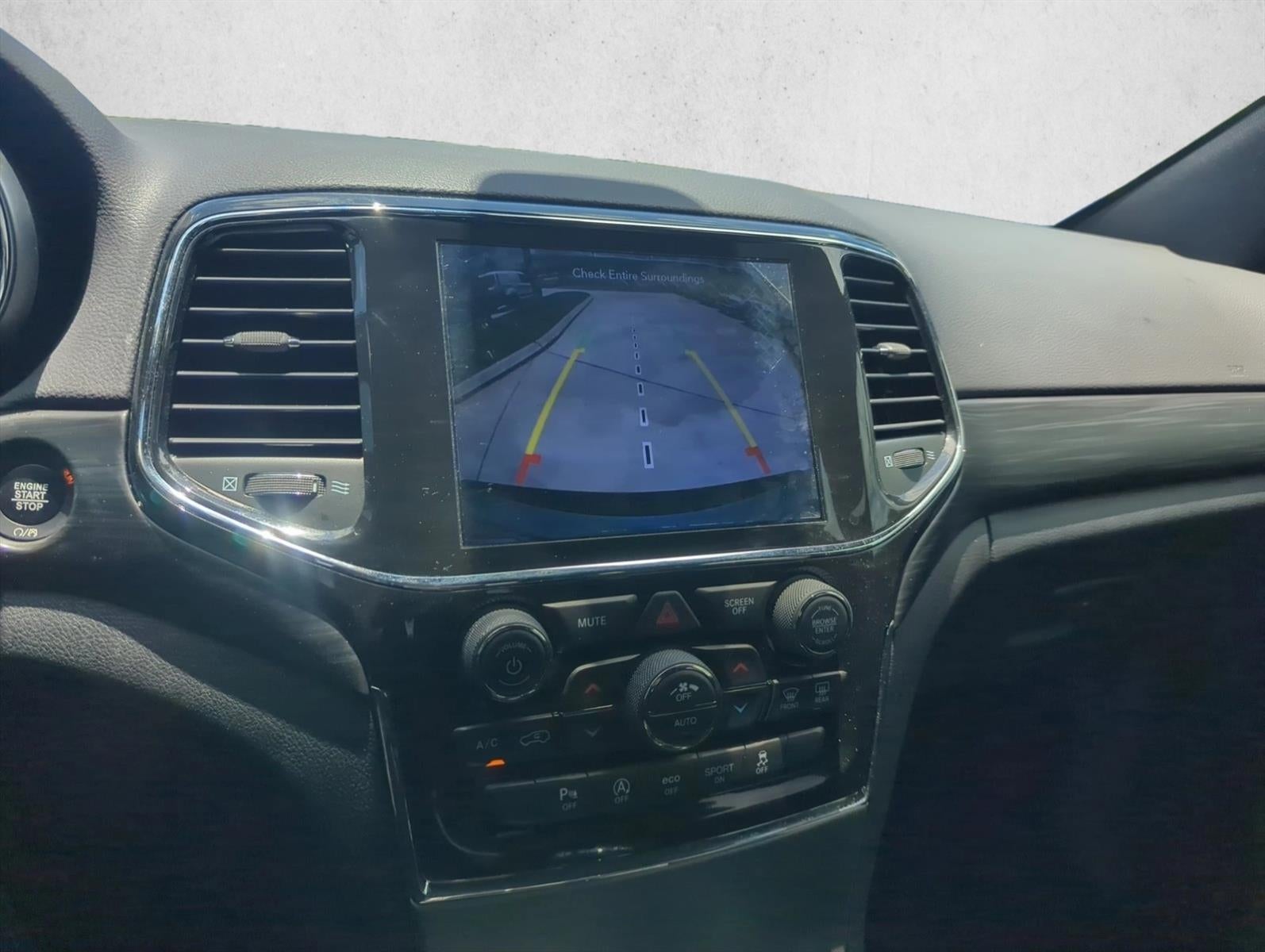 2021 Jeep Grand Cherokee Laredo X 4x4