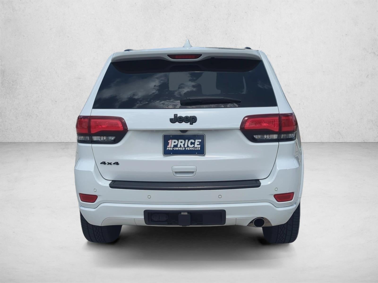 2021 Jeep Grand Cherokee Laredo X 4x4