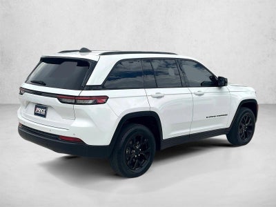 2024 Jeep Grand Cherokee Altitude 4x2