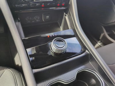 2025 Jeep Grand Cherokee Laredo X 4x2