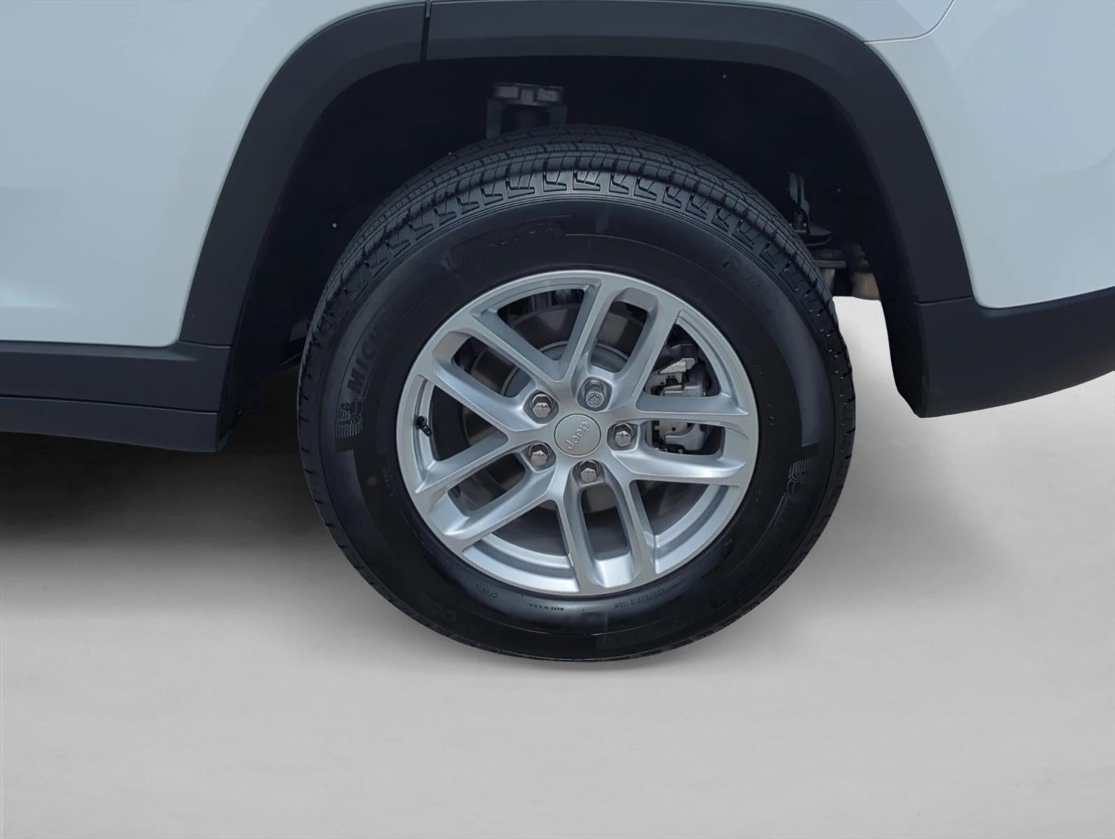 2025 Jeep Grand Cherokee Laredo X 4x2