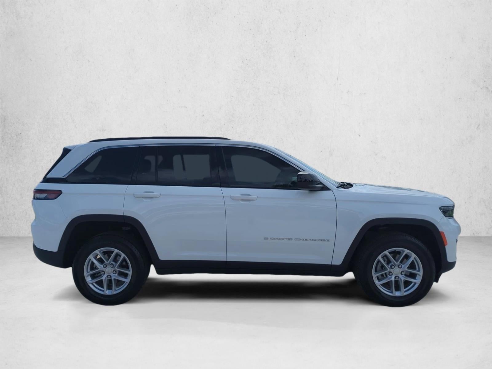 2025 Jeep Grand Cherokee Laredo X 4x2