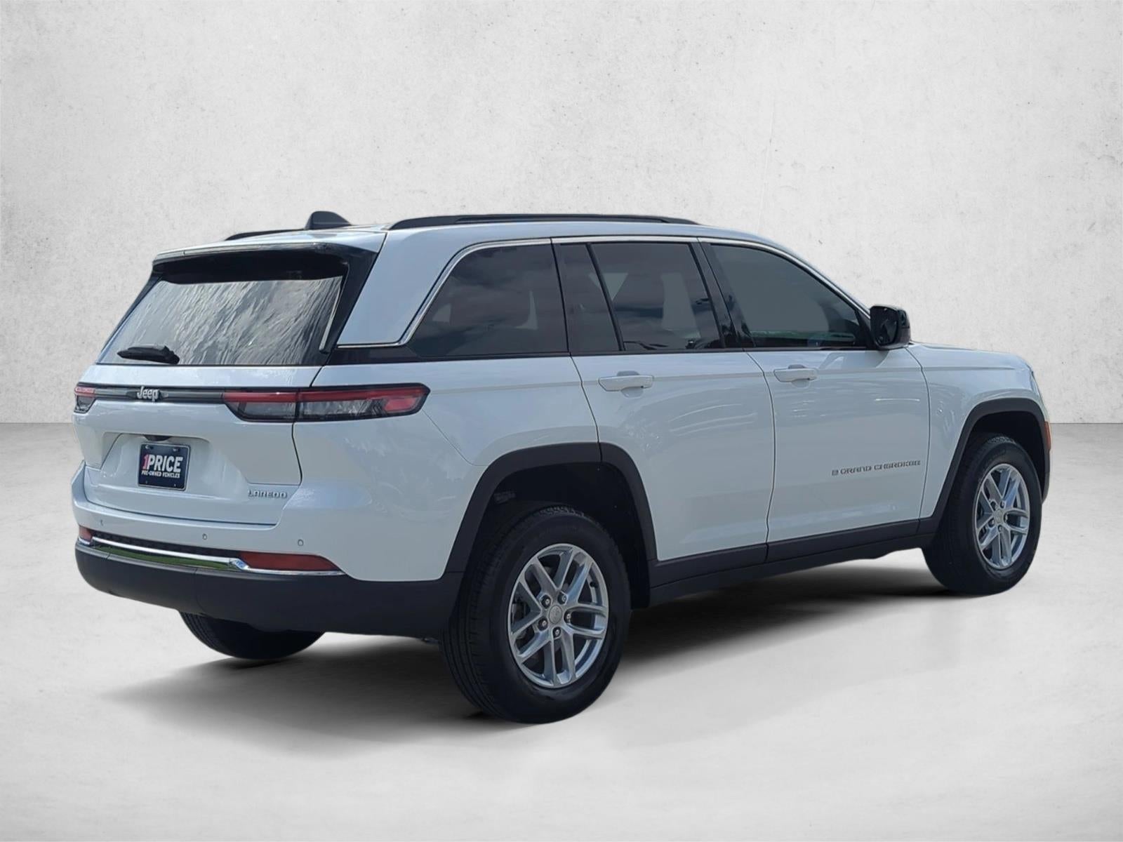 2025 Jeep Grand Cherokee Laredo X 4x2