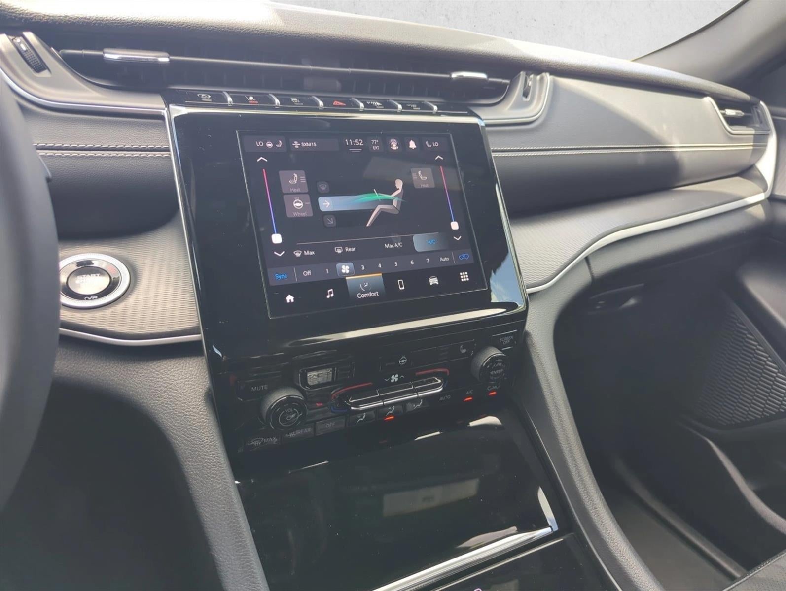 2024 Jeep Grand Cherokee Altitude 4x2