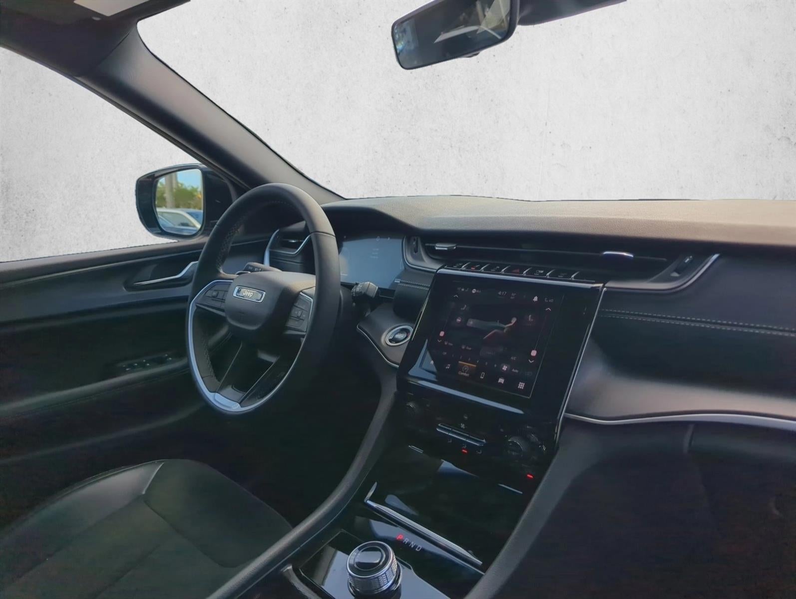 2025 Jeep Grand Cherokee Altitude X 4x2