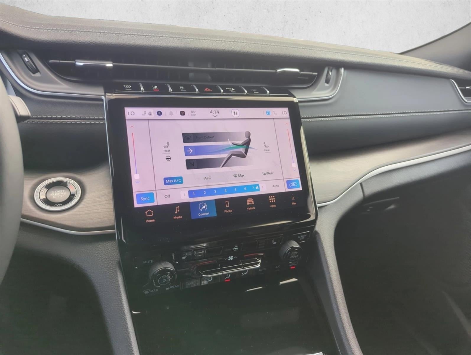 2025 Jeep Grand Cherokee Limited 4x2