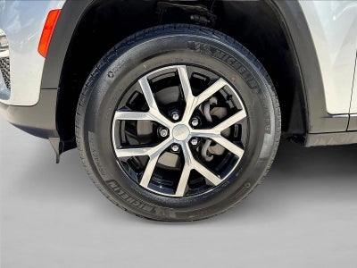 2023 Jeep Grand Cherokee Limited 4x2