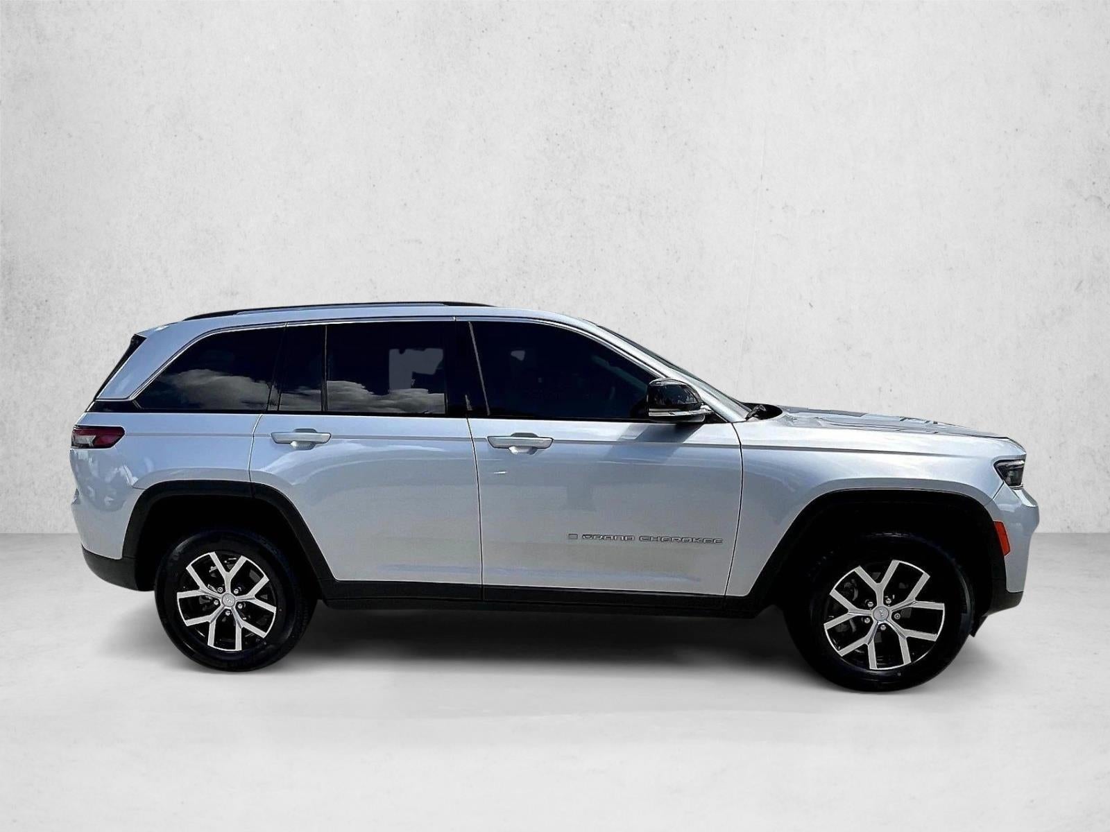 2023 Jeep Grand Cherokee Limited 4x2