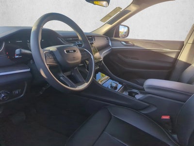 2025 Jeep Grand Cherokee Limited 4x2